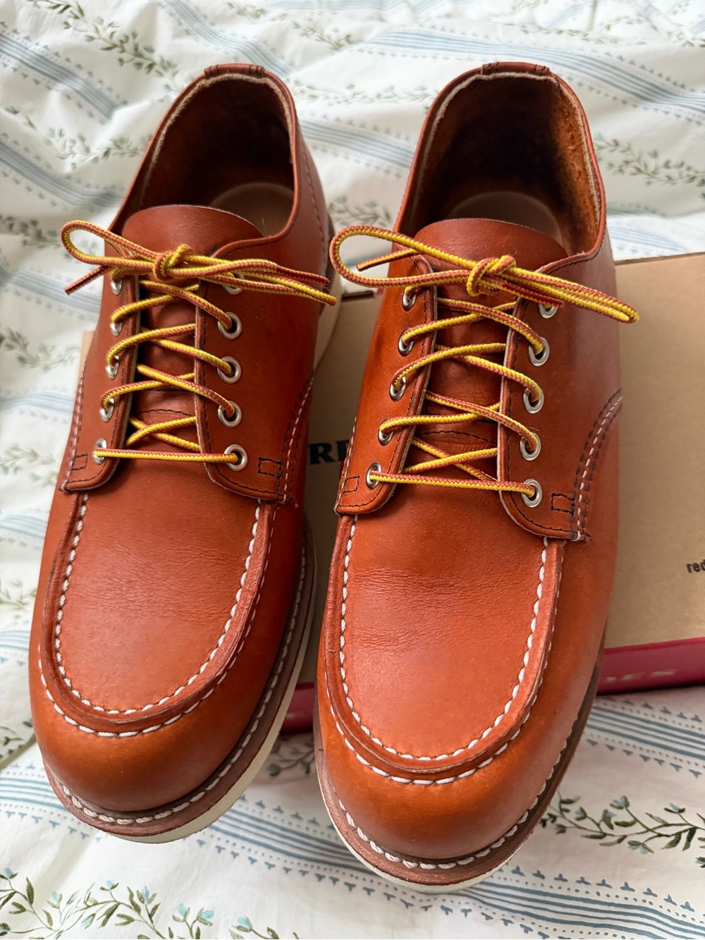 Red wing 8092 Moc Toe Casual Shoes mint, size 11.5